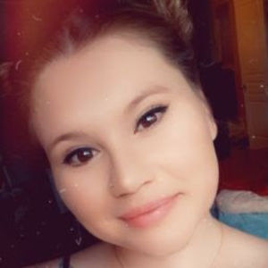 Meet your Posher, Briana